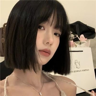 女机械人